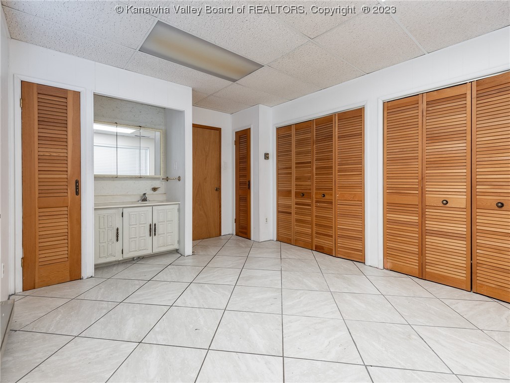 3013 Ridgeview Drive