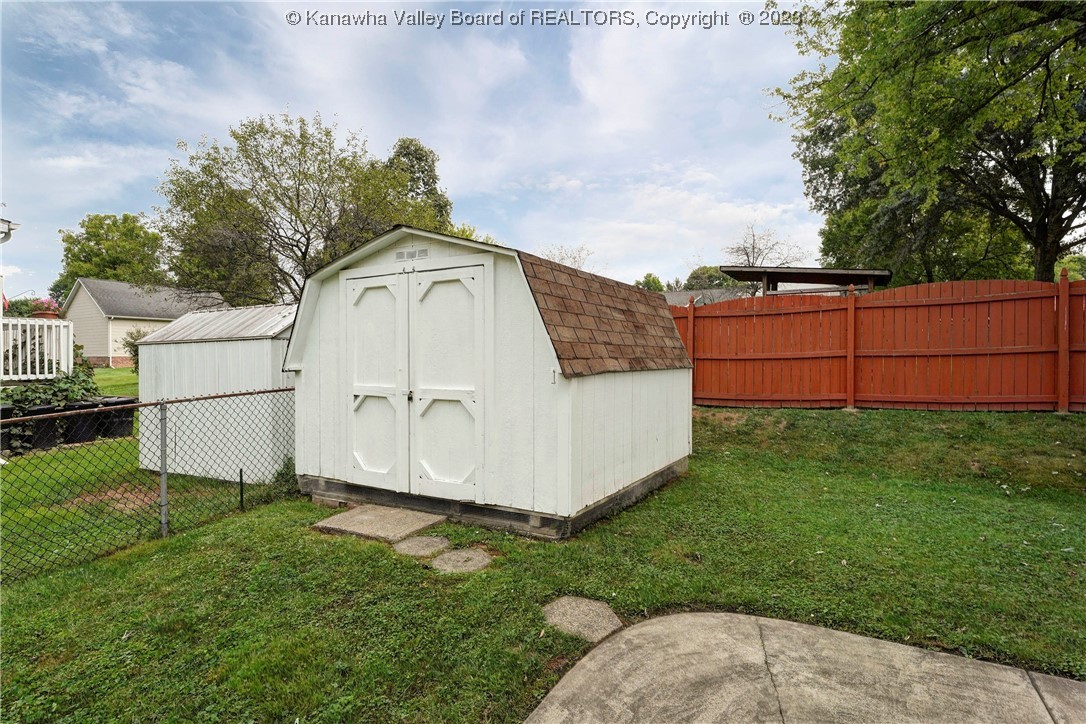 301 Green Acres Drive