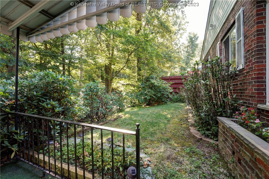 511 Dabney Drive
