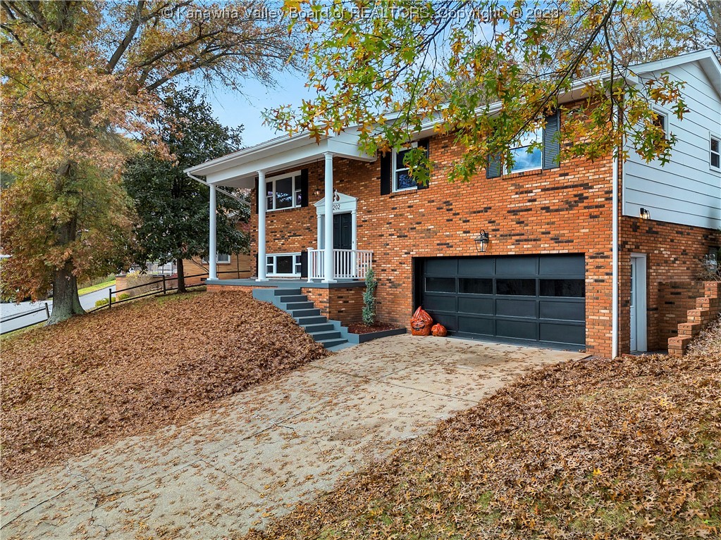 1202 Ellen Drive