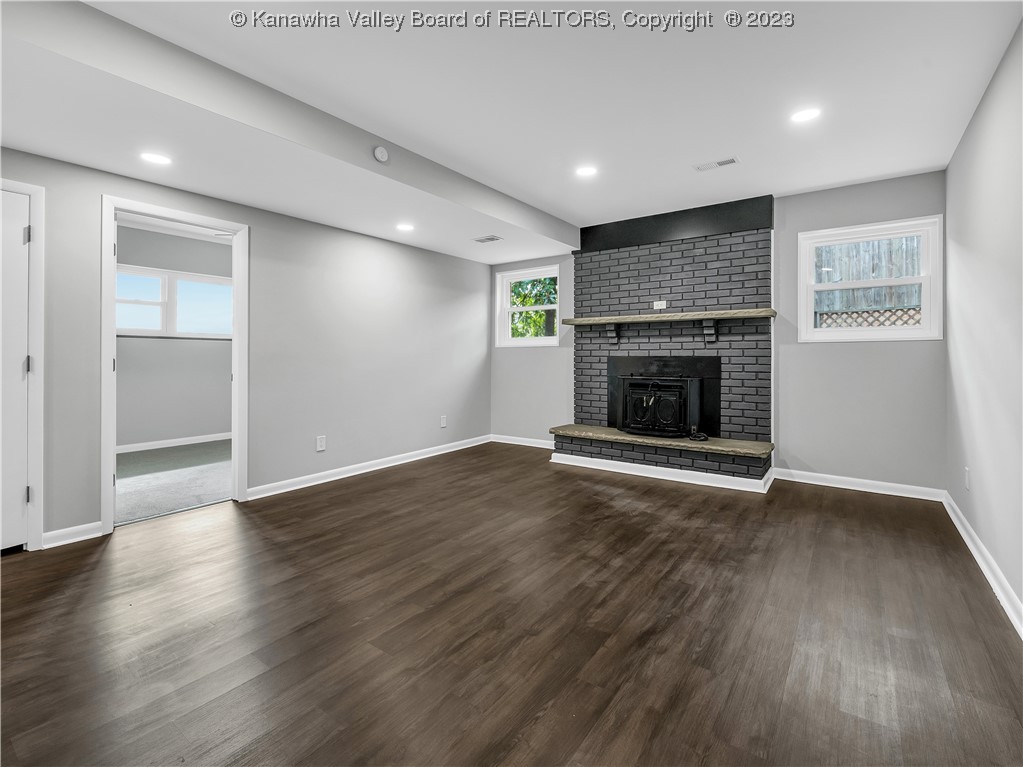 1202 Ellen Drive