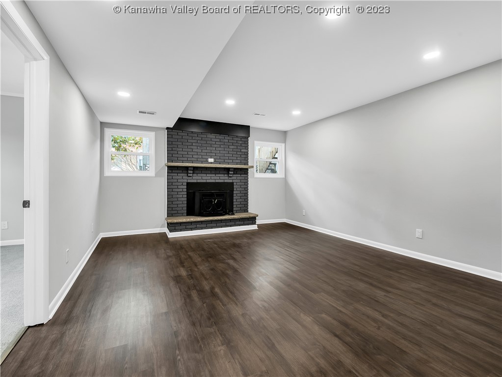1202 Ellen Drive