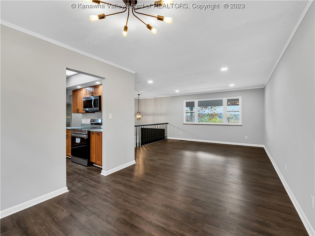 1202 Ellen Drive
