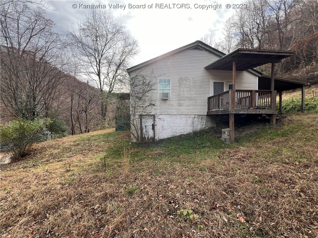 6862 Kanawha State Forest Drive