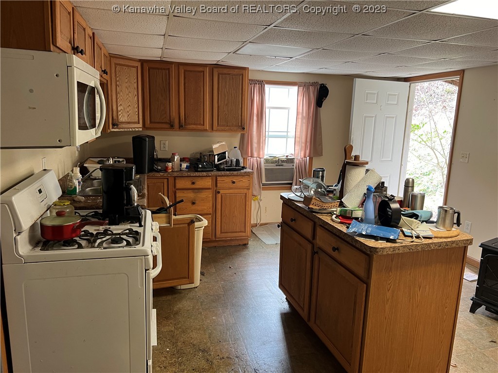 6862 Kanawha State Forest Drive