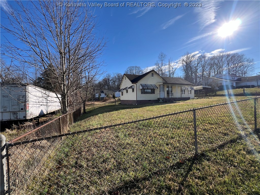 5290 Ridgecross Drive