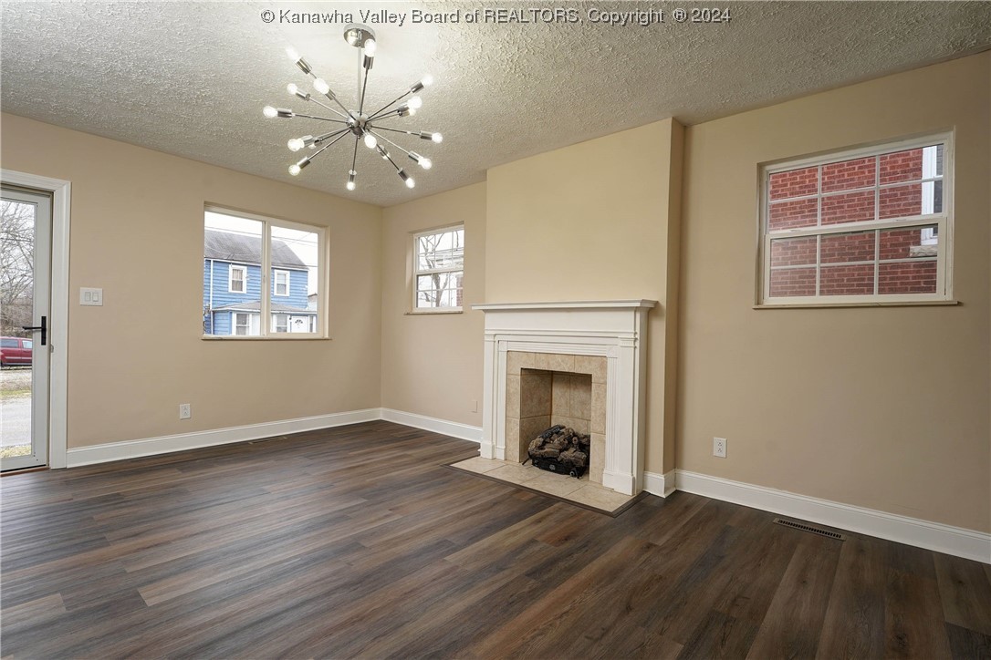 77 Riverside Drive