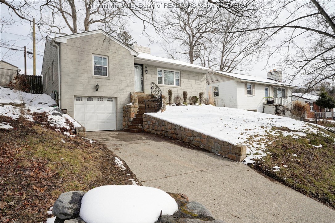917 Scenic Drive