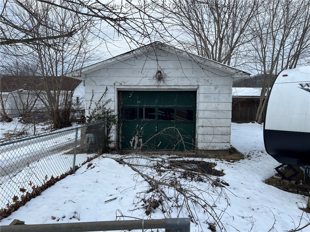 42 Valley Street