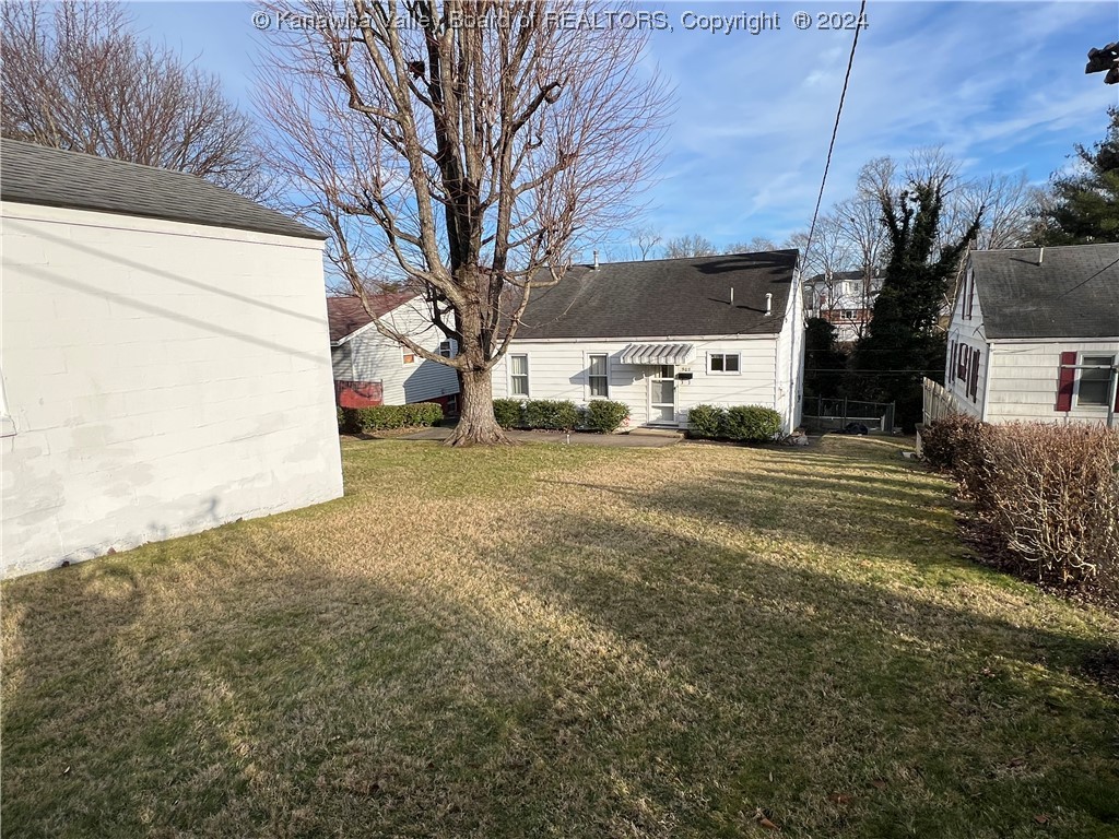909 S Drew Street
