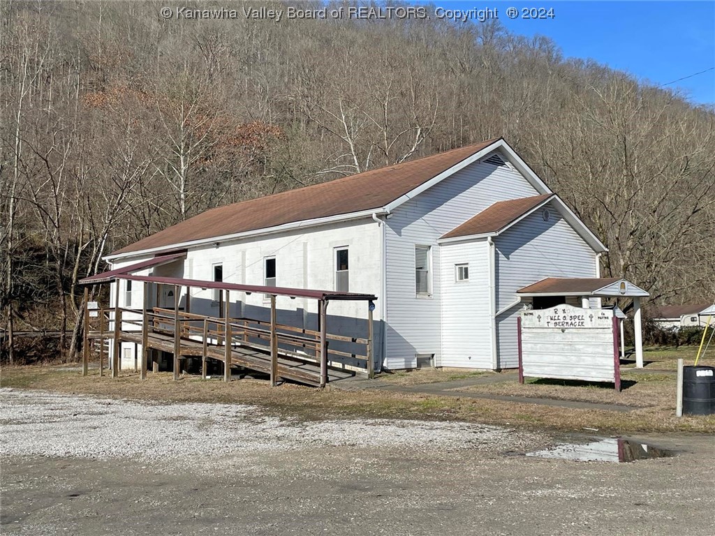 4006 Cabin Creek Road