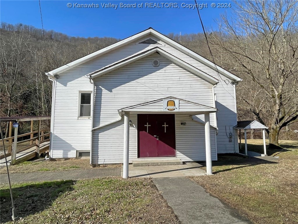 4006 Cabin Creek Road