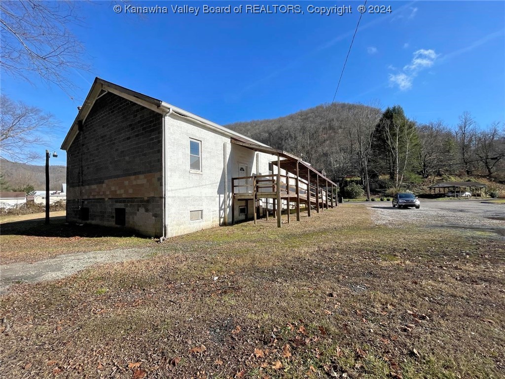 4006 Cabin Creek Road