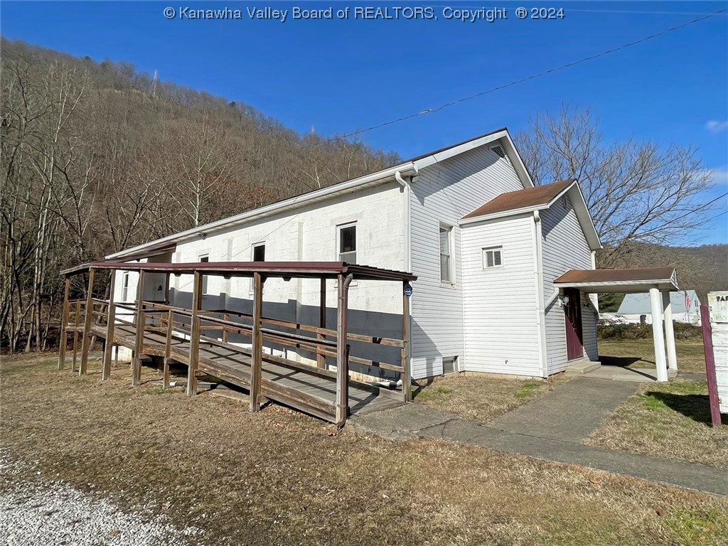 4006 Cabin Creek Road