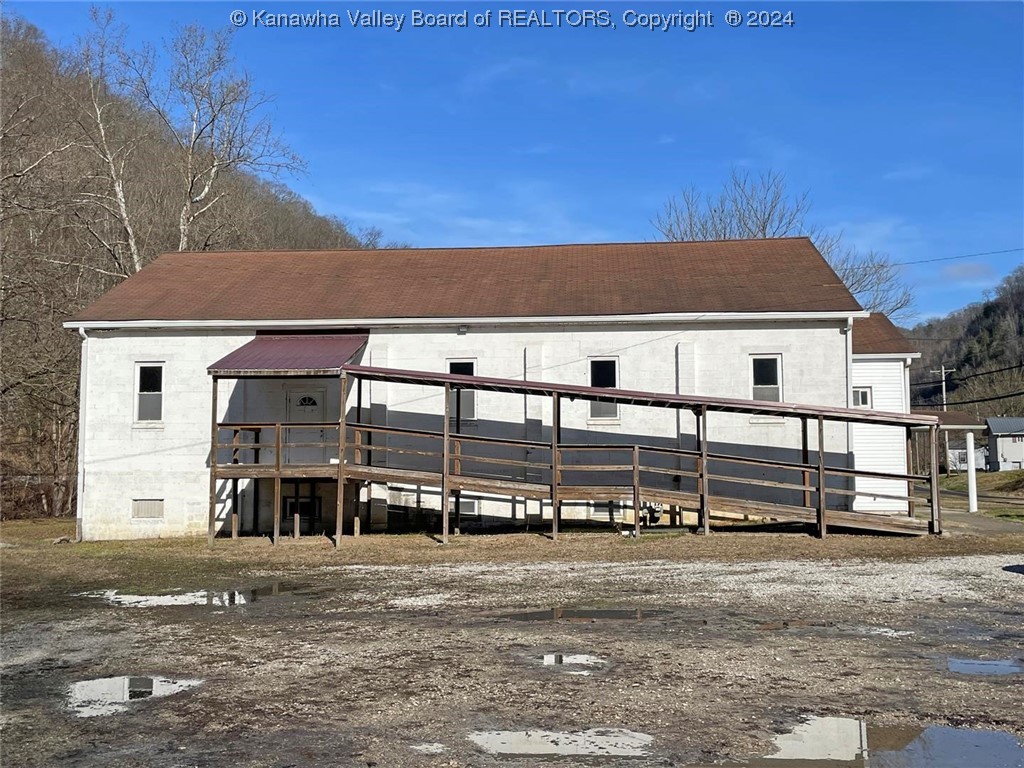 4006 Cabin Creek Road