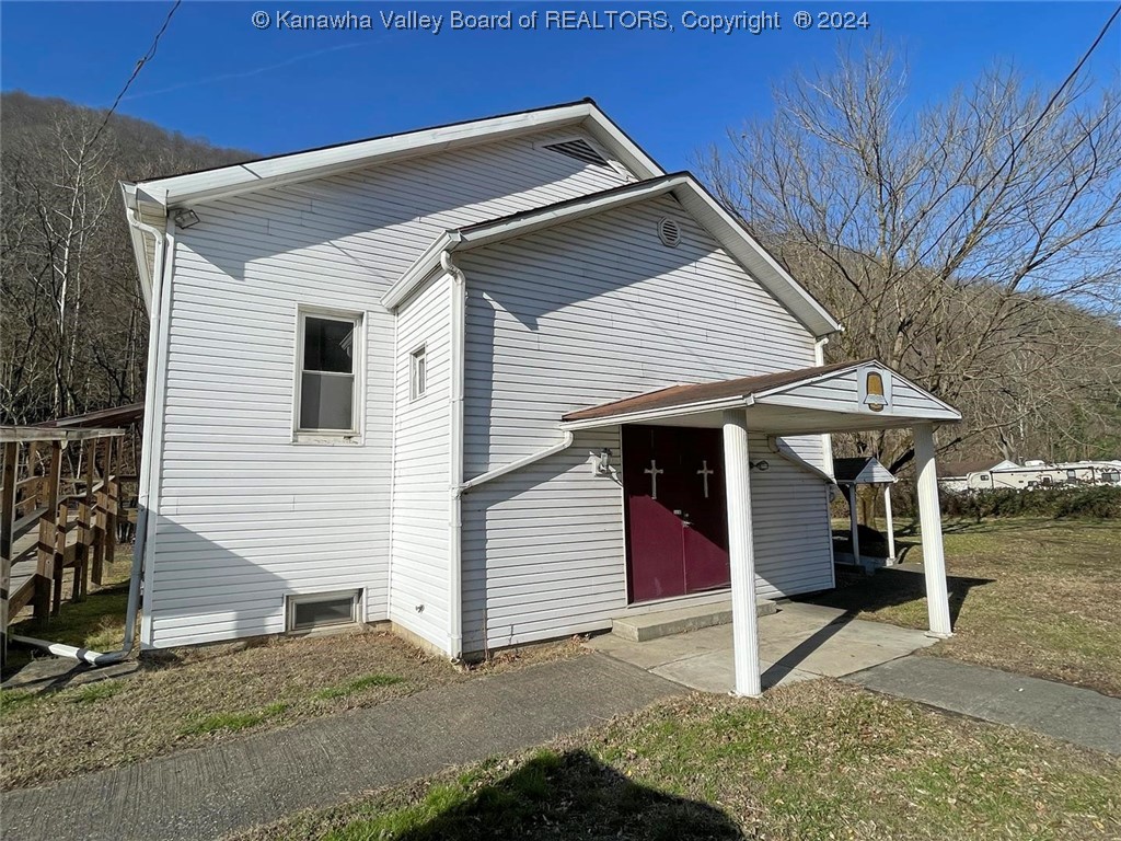4006 Cabin Creek Road