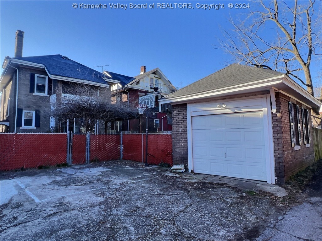 407 Delaware Avenue
