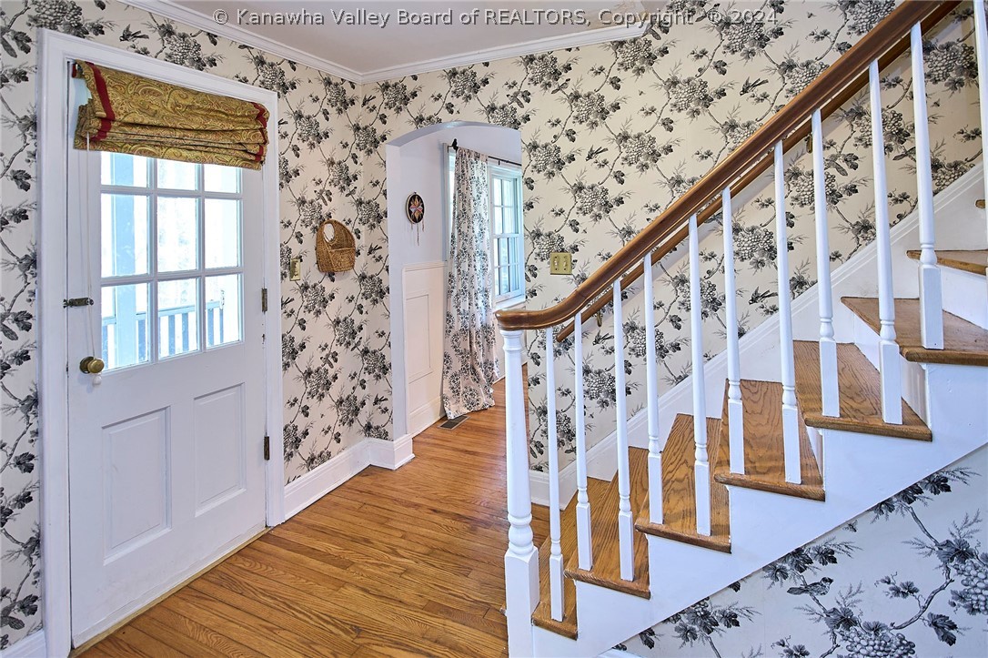 86 Abney Circle N