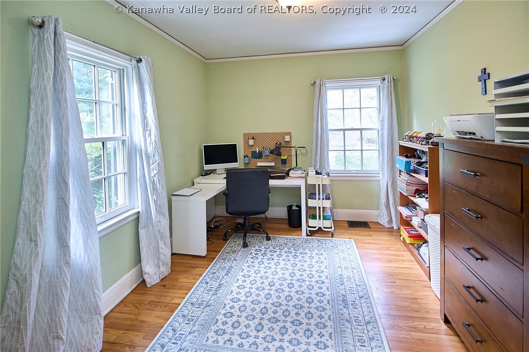 86 Abney Circle N