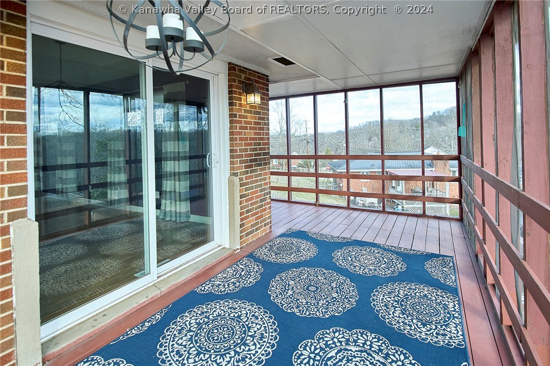 1806 Rosewood Road