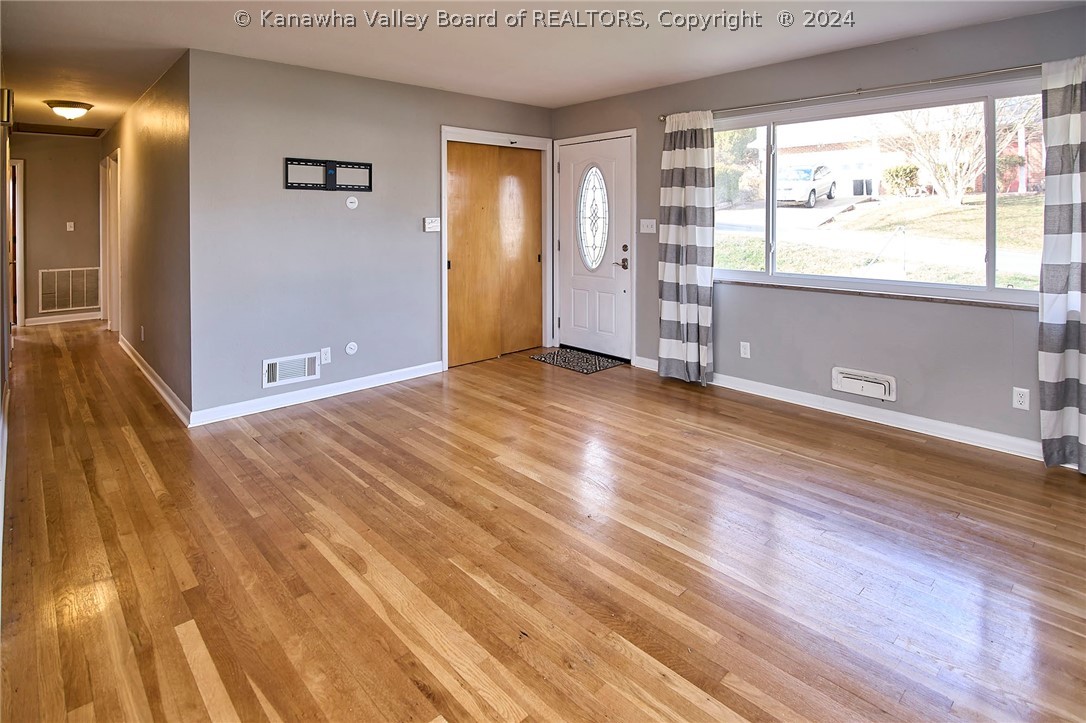 1806 Rosewood Road