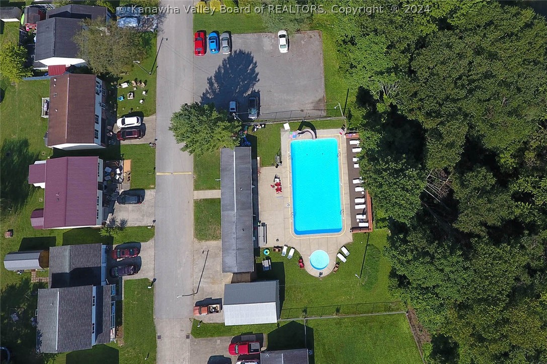 8 Pipestem Drive