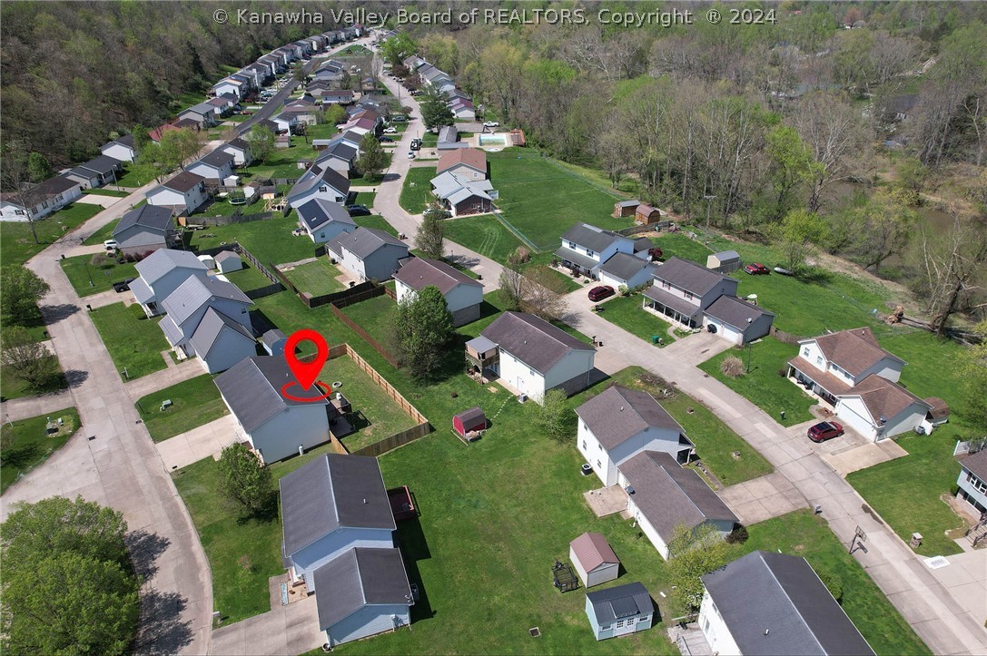 8 Pipestem Drive