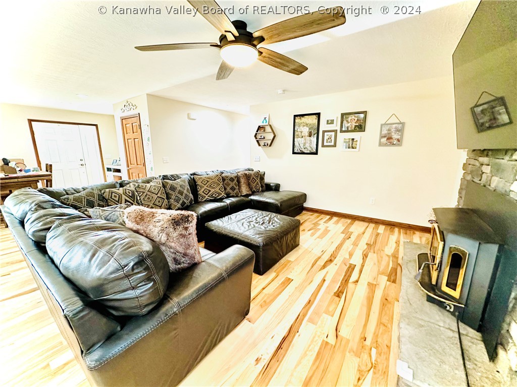 5162 Dawnview Drive