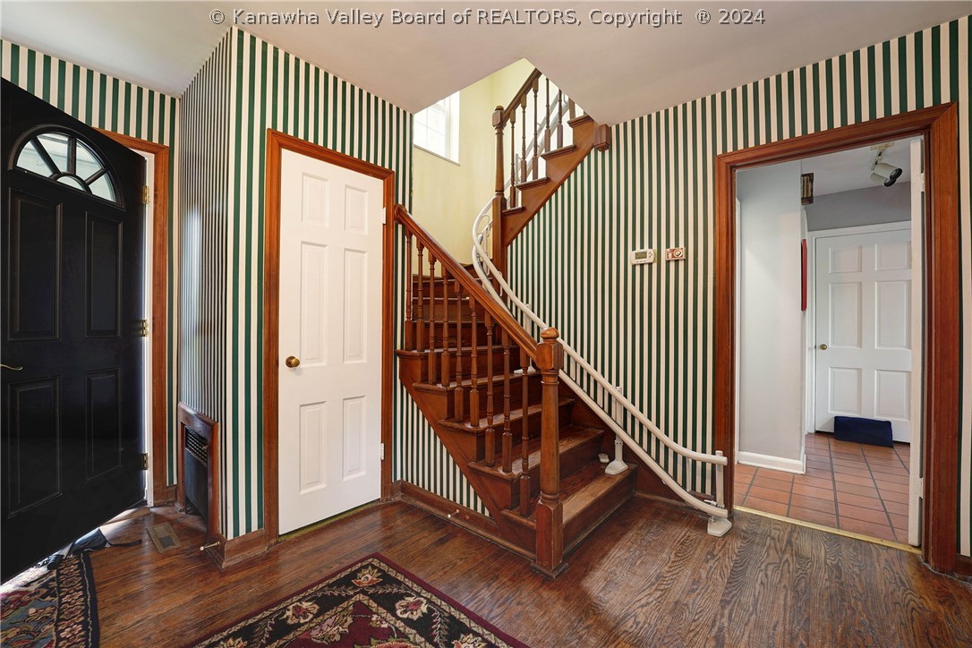 922 Woodland Avenue
