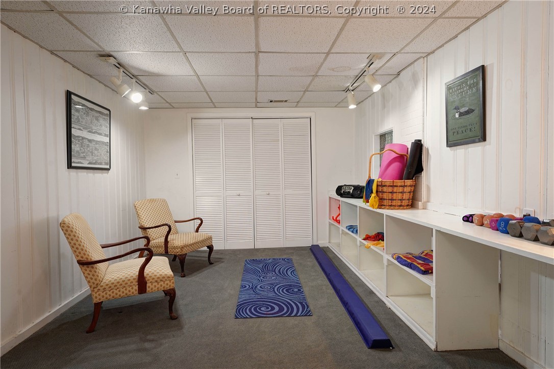 922 Woodland Avenue