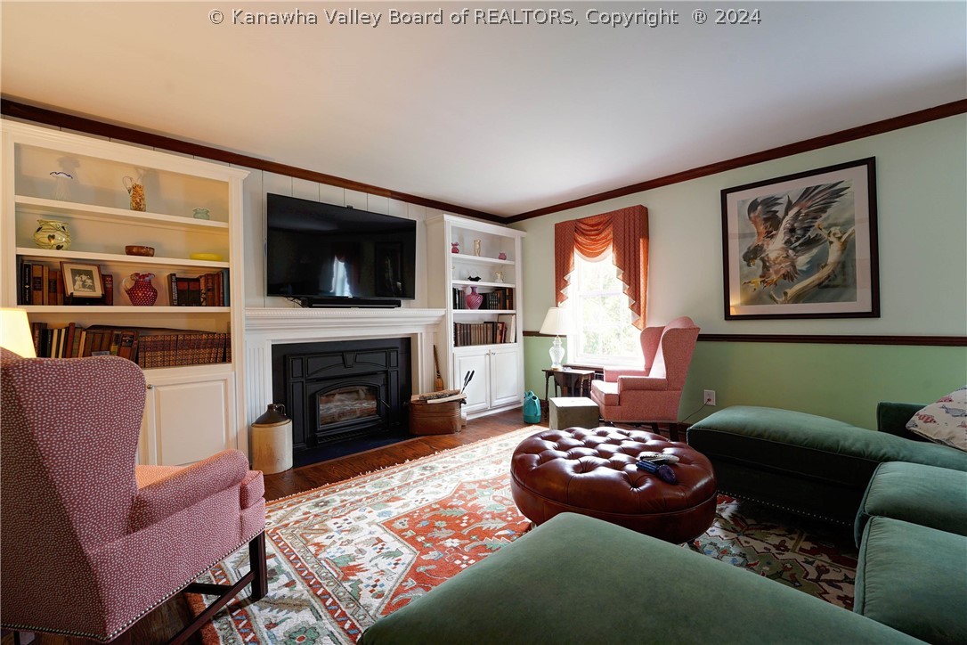 922 Woodland Avenue