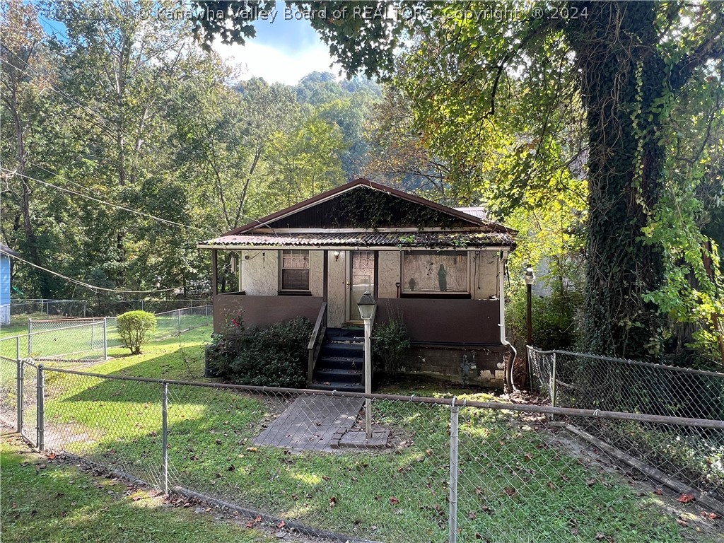 2737 Lens Creek Road