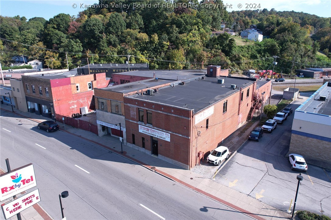 416-418 Washington Street W