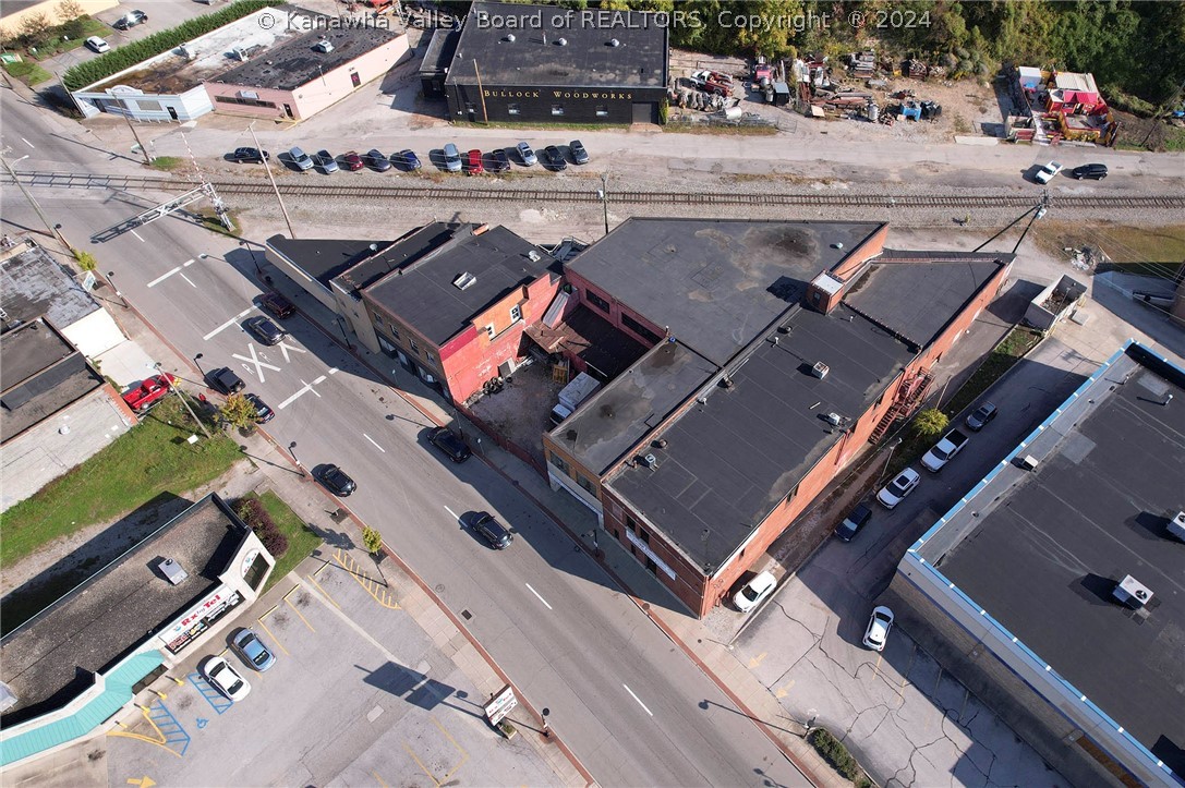 416-418 Washington Street W