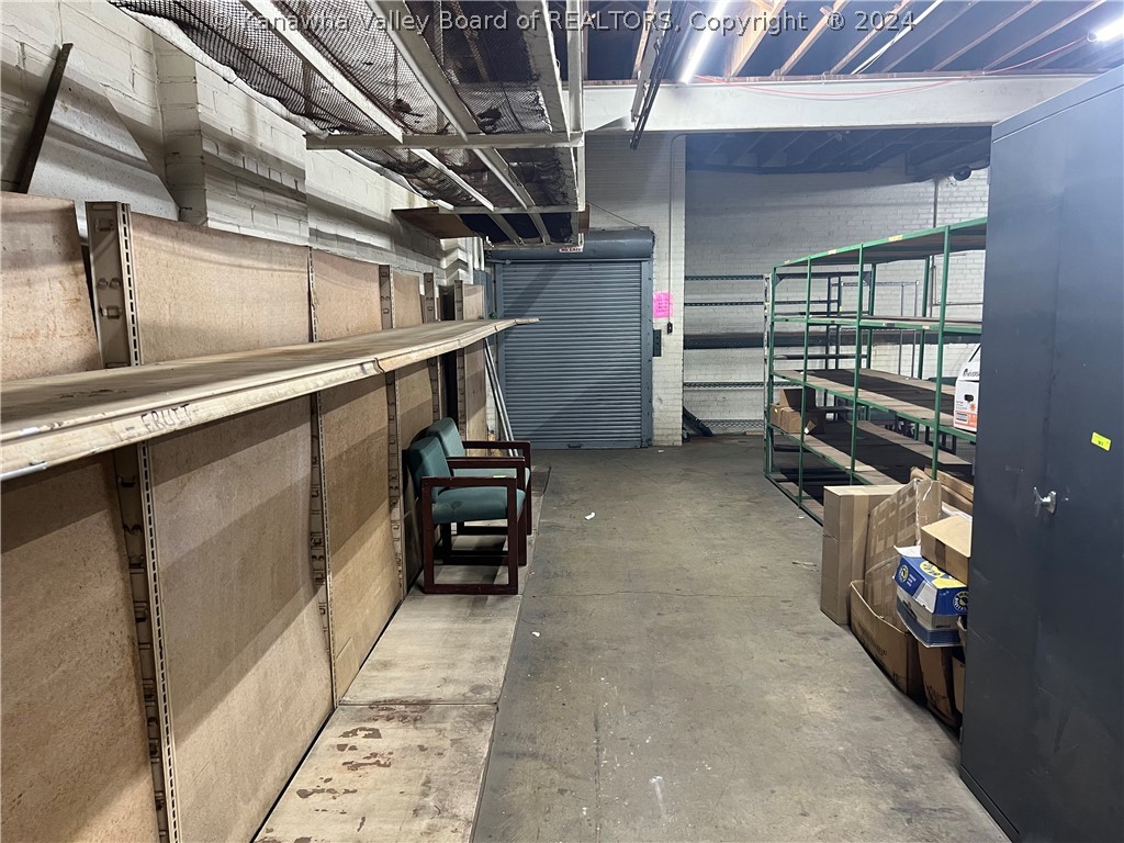 416-418 Washington Street W