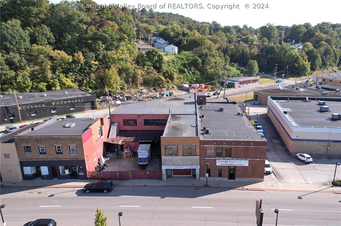 416-418 Washington Street W