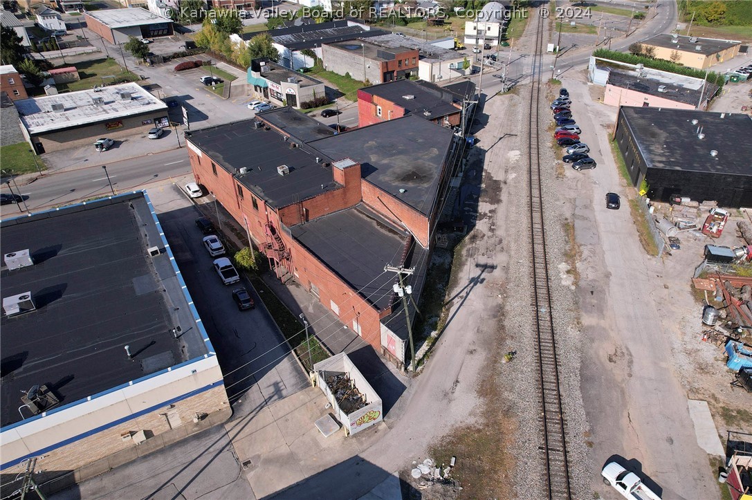 416-418 Washington Street W