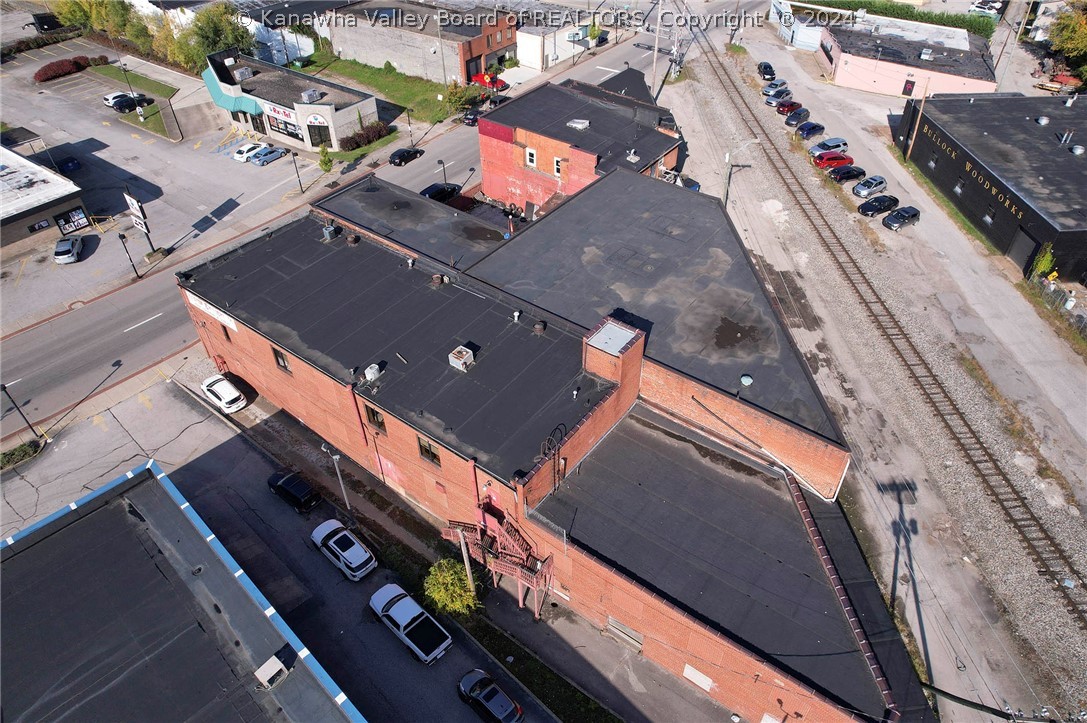 416-418 Washington Street W