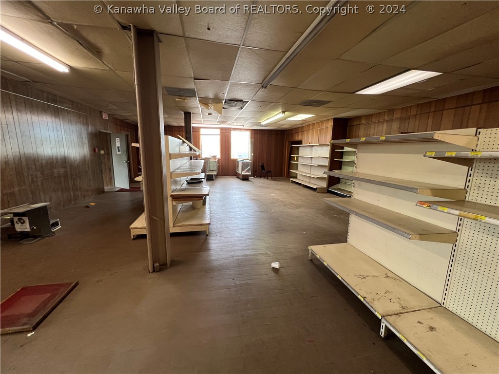 416-418 Washington Street W