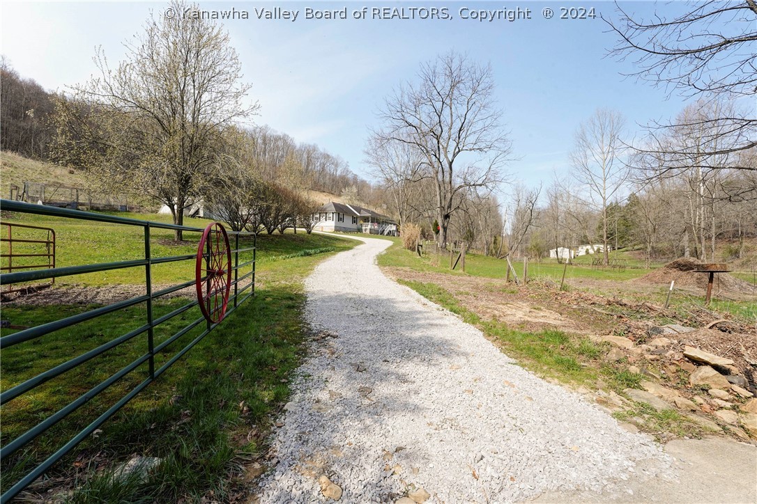 2643 Falling Rock Road