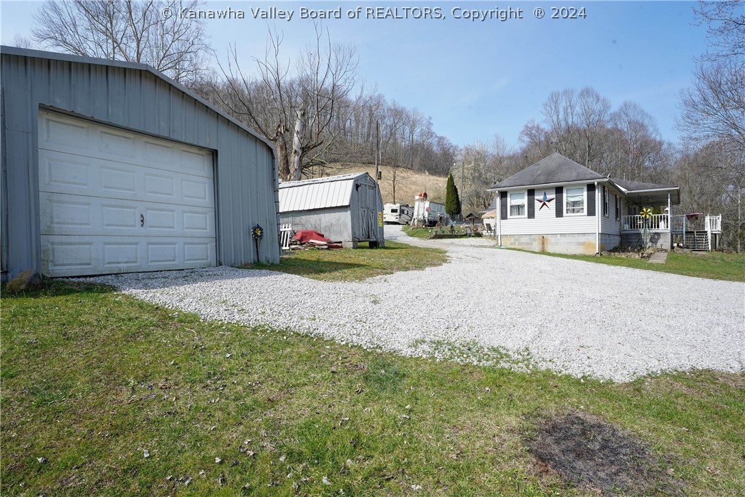 2643 Falling Rock Road