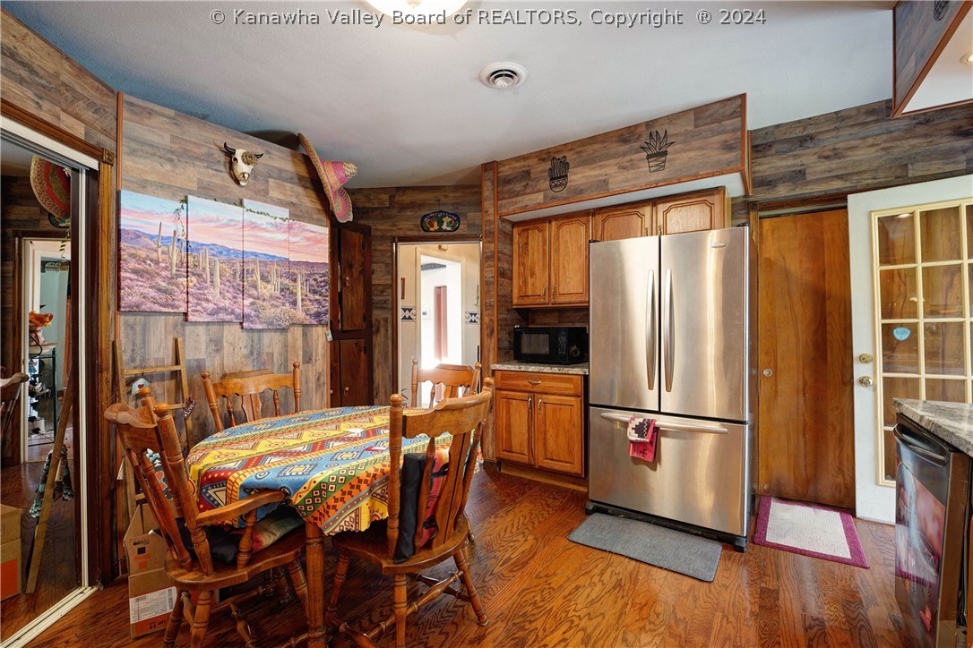 2643 Falling Rock Road