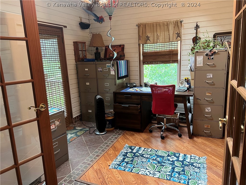 2643 Falling Rock Road