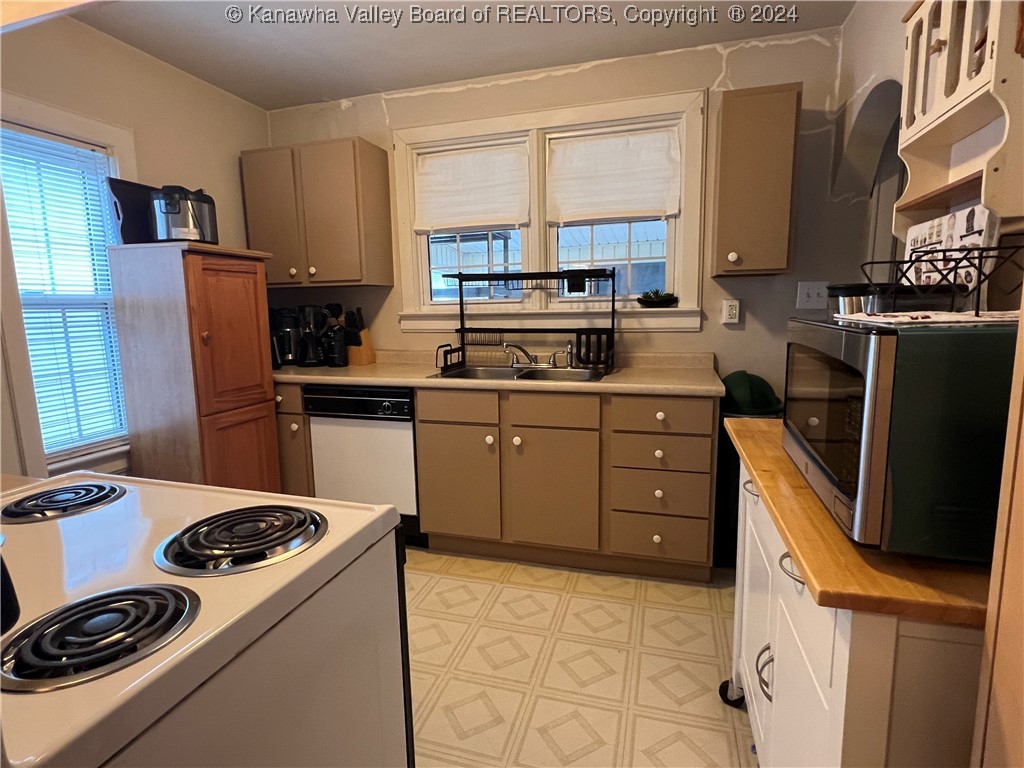 228 Central Avenue