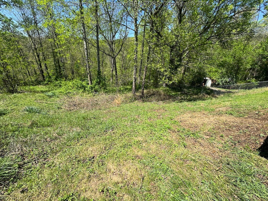1530 Upper Midway Drive