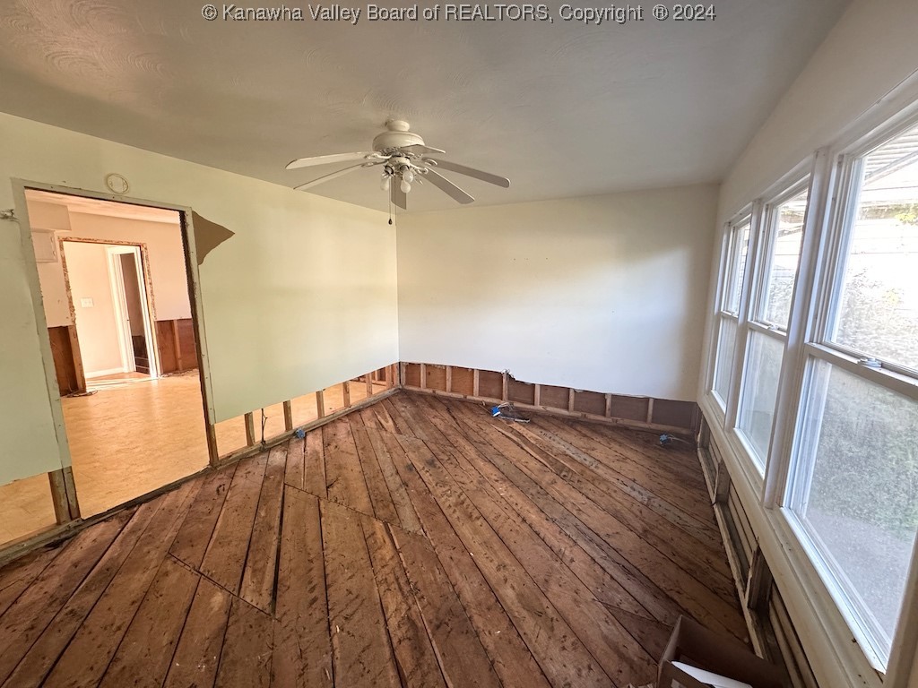 1530 Upper Midway Drive