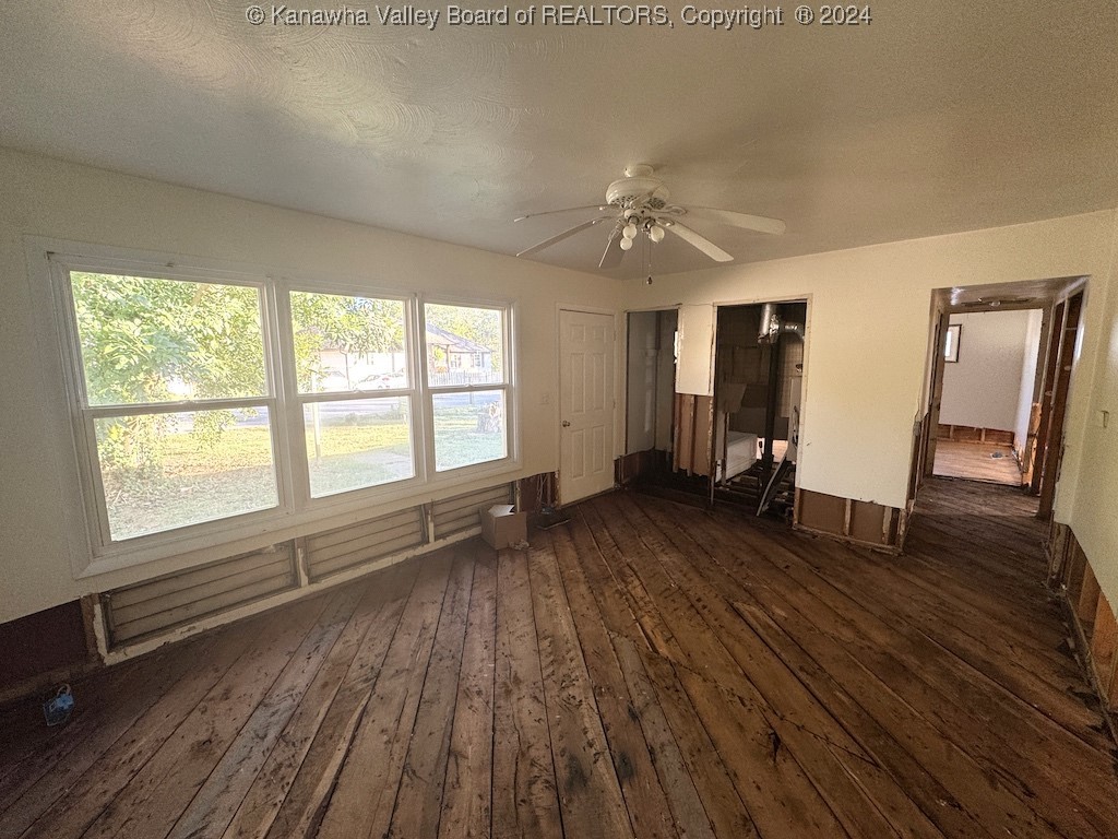 1530 Upper Midway Drive