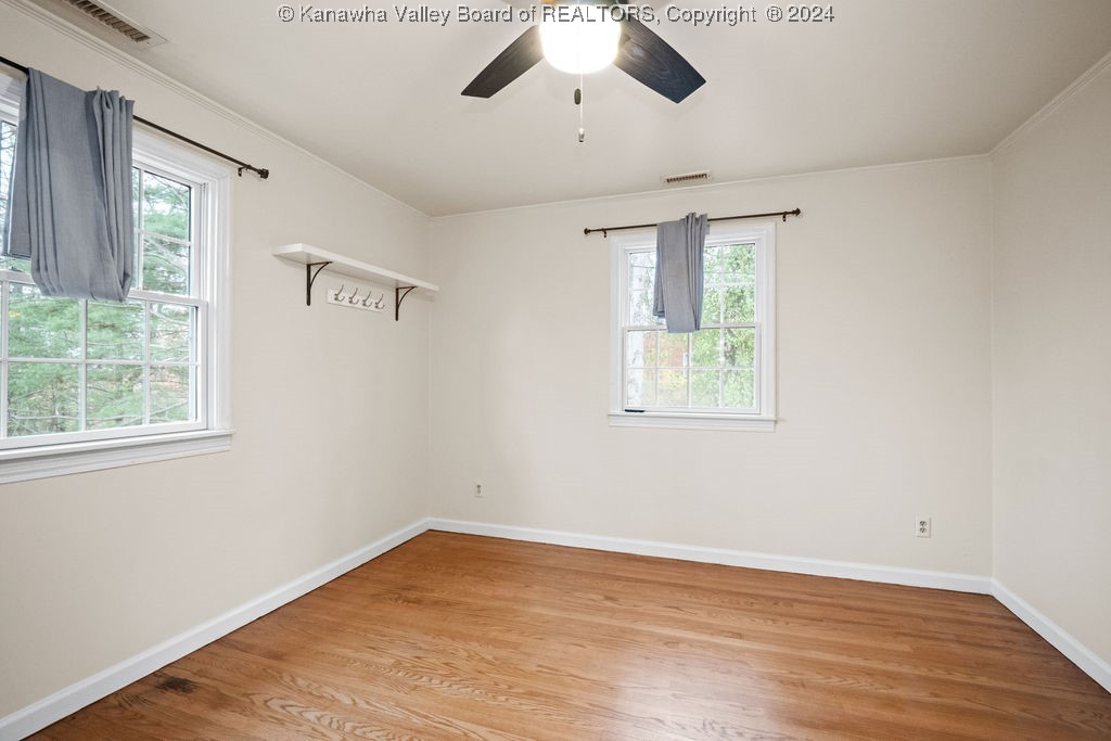 1673 Woodvale Drive