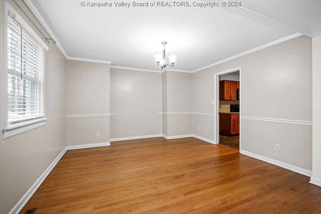 1673 Woodvale Drive