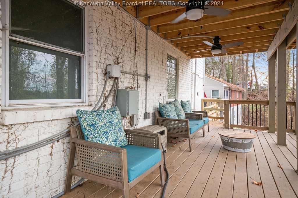 1673 Woodvale Drive